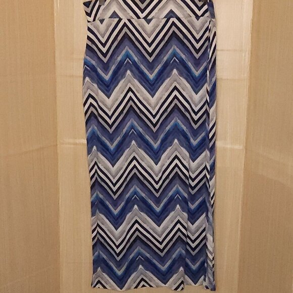 A.N.A Petite Blue Chevron Maxi Skirt LP - Picture 1 of 6
